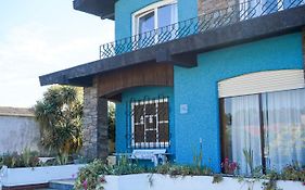 Costanova Surfhouse